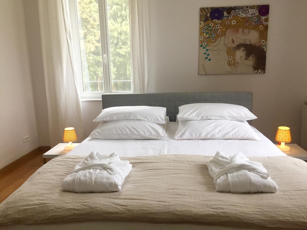 Mas De Mariette Bed and Breakfast Noves Zewnętrze zdjęcie